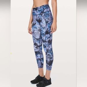 Lululemon Fast & Free 7/8 Tight II *Nulux 25"Screen Camo Multi